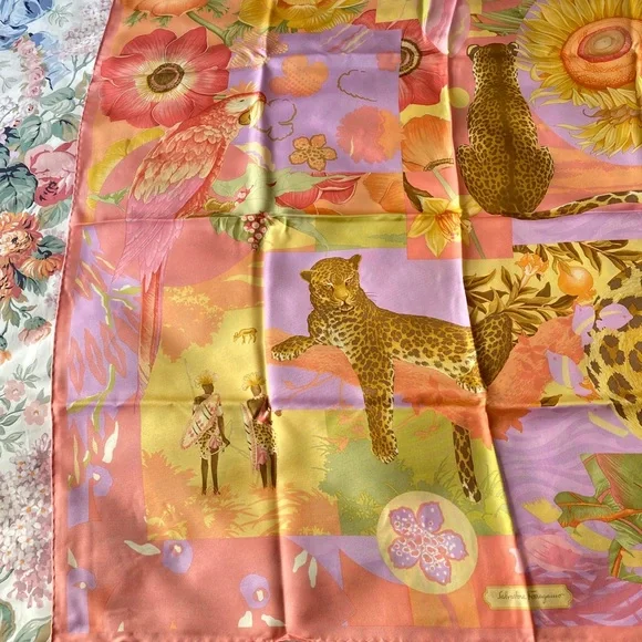 Salvatore ferragamo scarf